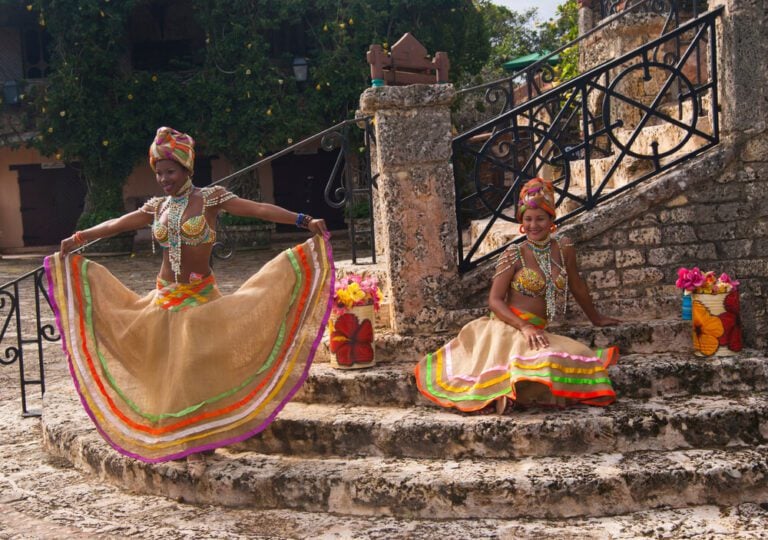 15 Pros and Cons of Retiring in the Dominican Republic Retirepedia